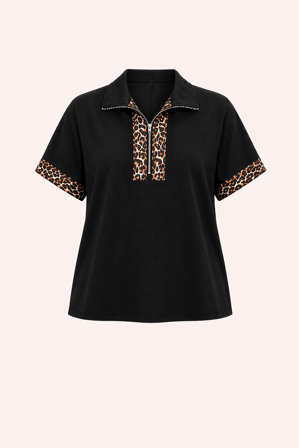 Top negro con cremallera de media longitud y estampado de leopardo