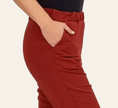 Elegante damesbroek met elastische tailleband en steekzakken