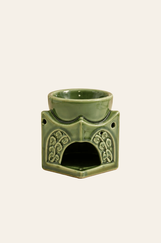 Achteraanzicht van groene Dark Jade Boeddha oliebrander met opening voor theelicht en bovenste geurschaal