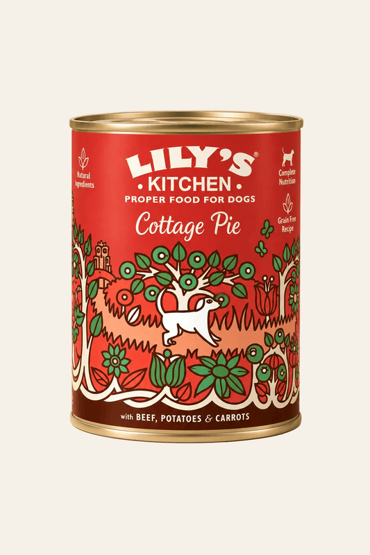 Lily's Kitchen Cottage Pie natvoer met rundvlees en groenten in rood blik, complete hondenvoeding in verpakking van 6 x 400 g.