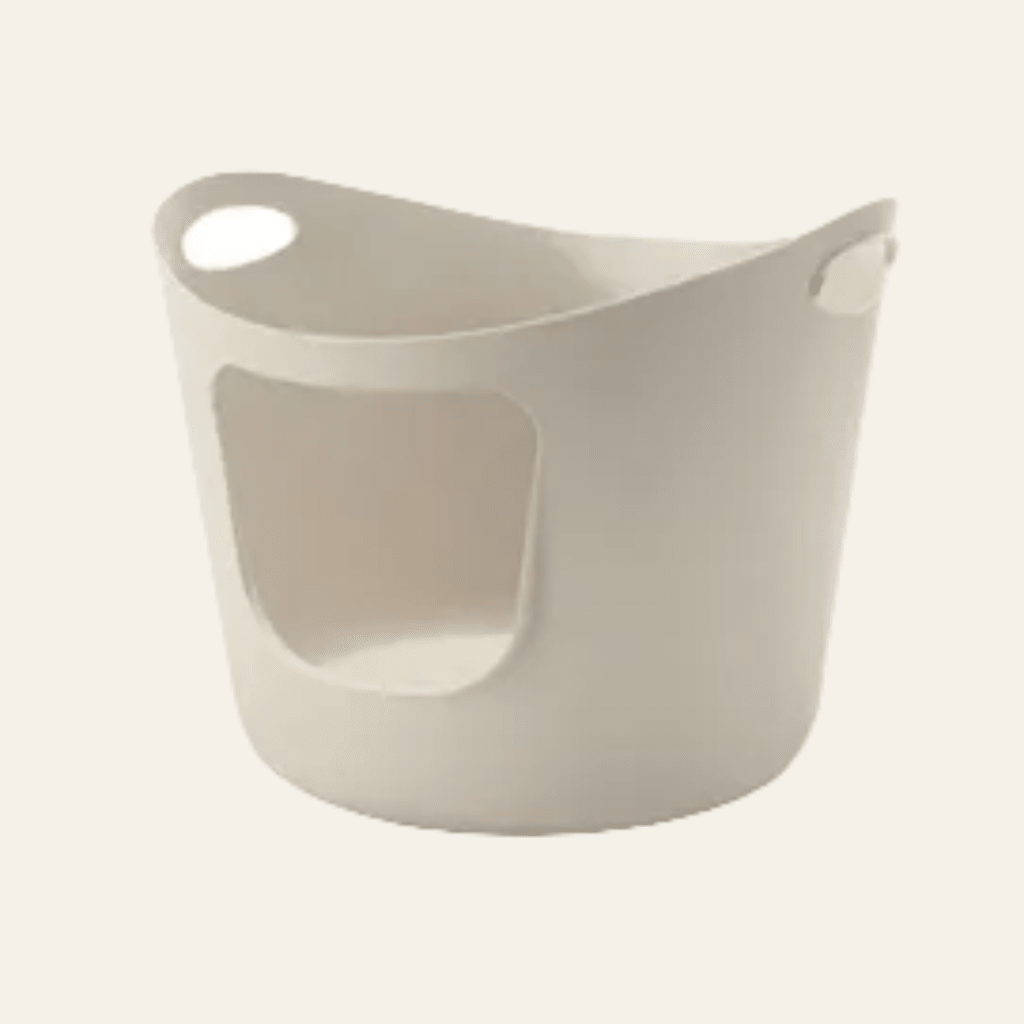 Savic Flex-A-Loo open kattenbak in mokkabeige met lage instap, hoge afgeronde zijwanden en stevige kunststof constructie.