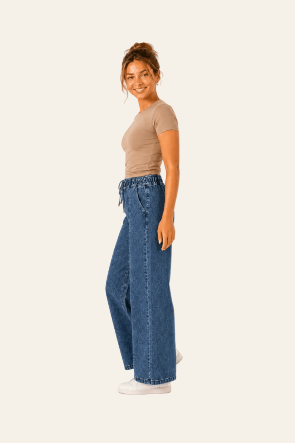 Wijde damesjeans met strikceintuur
