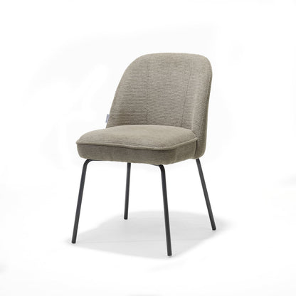 Comfortabele stoel in beige bekleding