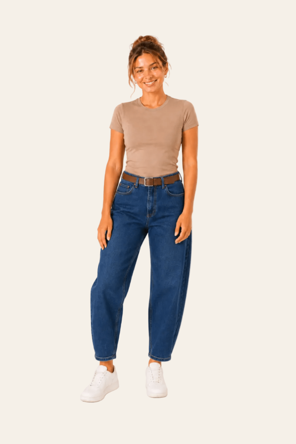 Aansluitende damesjeans met hoge taille en riem
