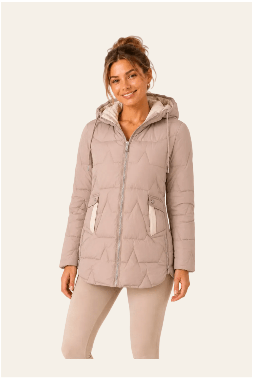 Beige gewatteerde damesjas met afneembare capuchon