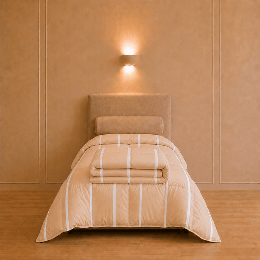 Verkoelend beige dekbed van 140 × 200 cm met een lichte vorm en gelijkmatig doorgestikte banen