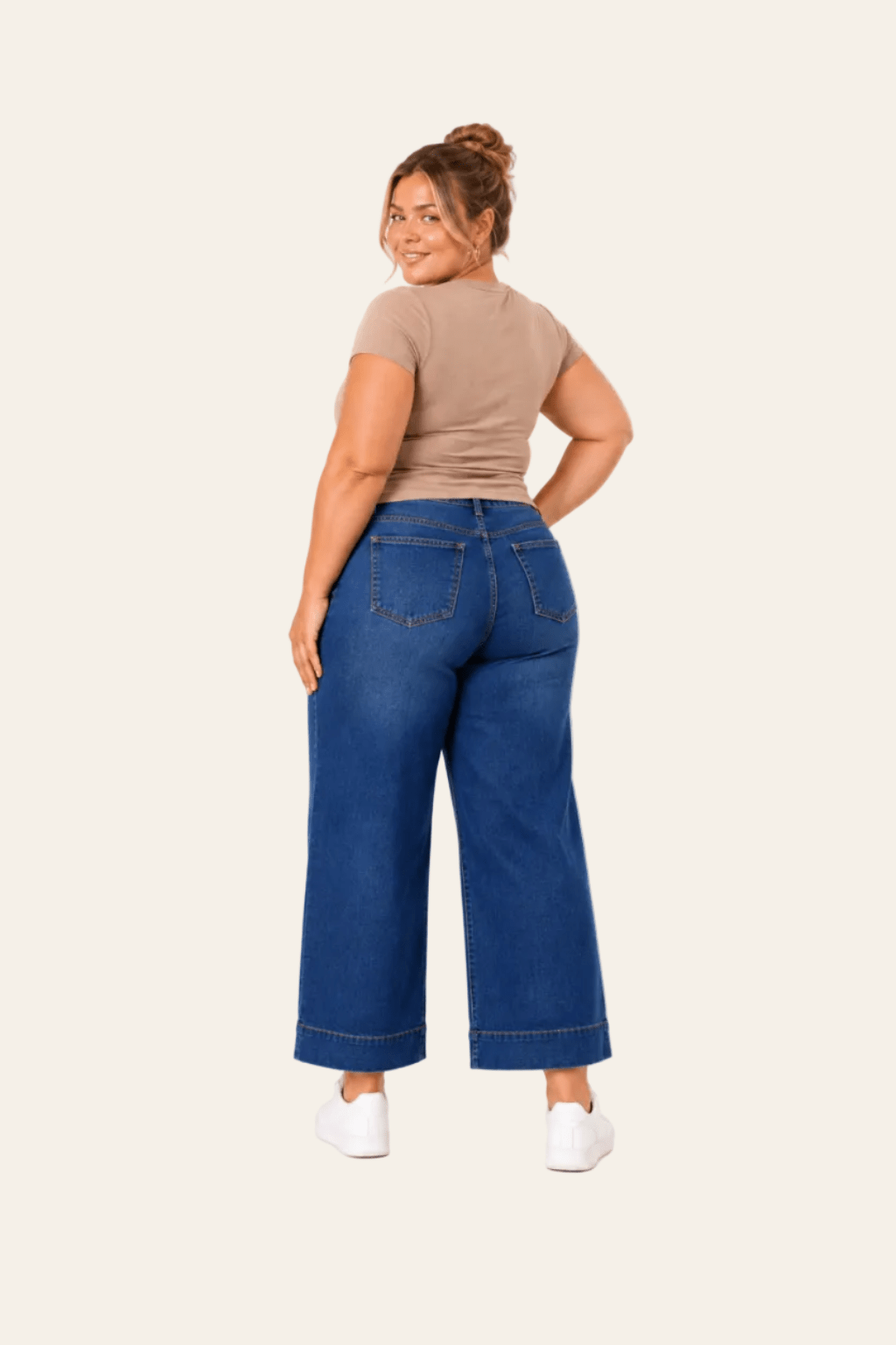 Blauwe gebleekte jeans met vetersluiting