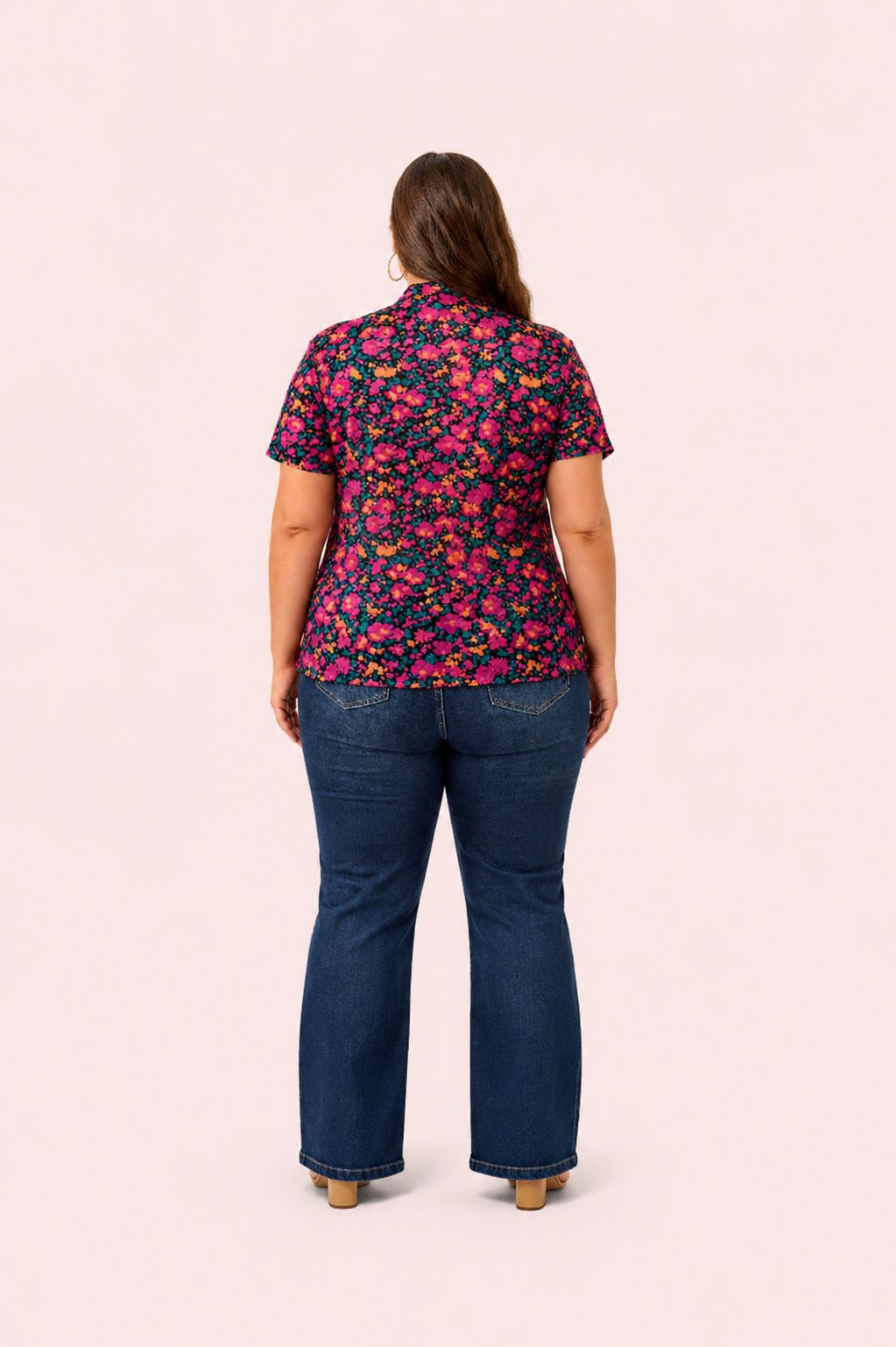 Roze gebloemde top met korte mouwen