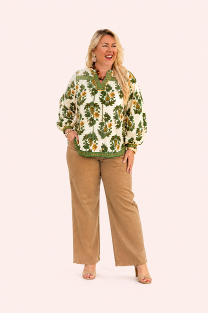 Groene gebloemde blouse met print
