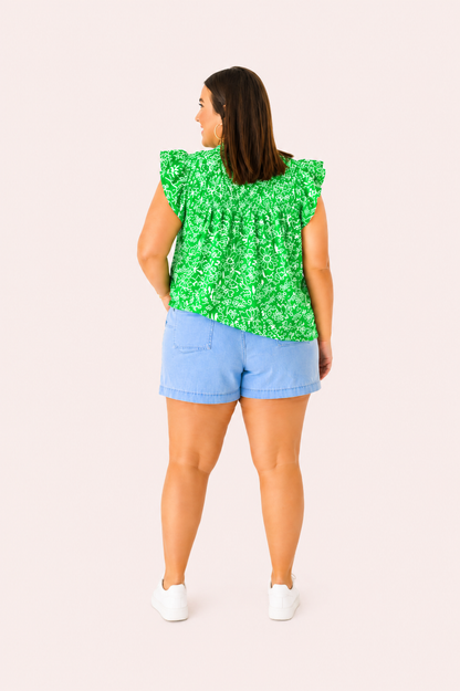 Groene gebloemde blouse met vlindermouwen