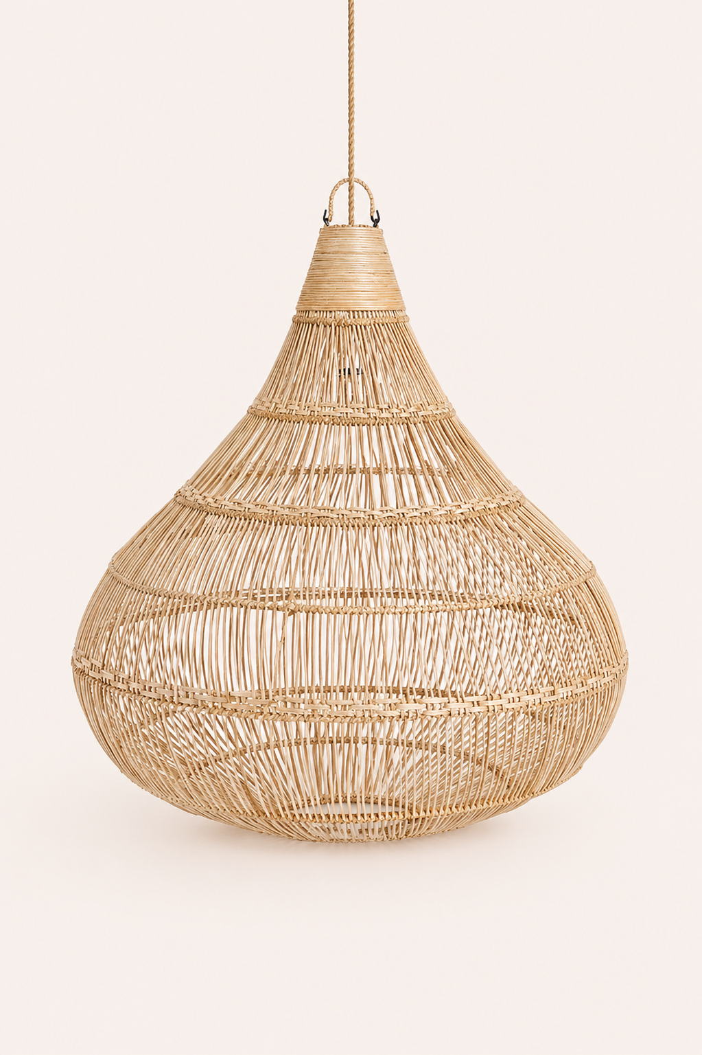 Rotan hanglamp druppelvorm naturel