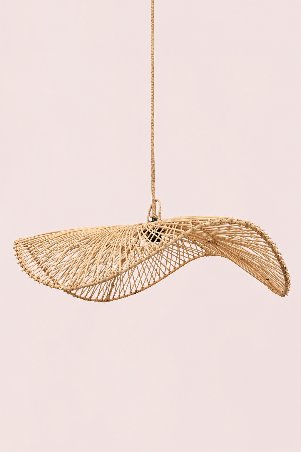 Rotan hanglamp hoedenvorm naturel