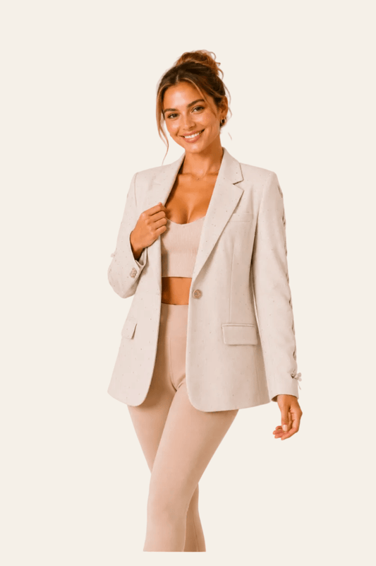 Dames blazer jas met unieke vetersluiting op de mouw