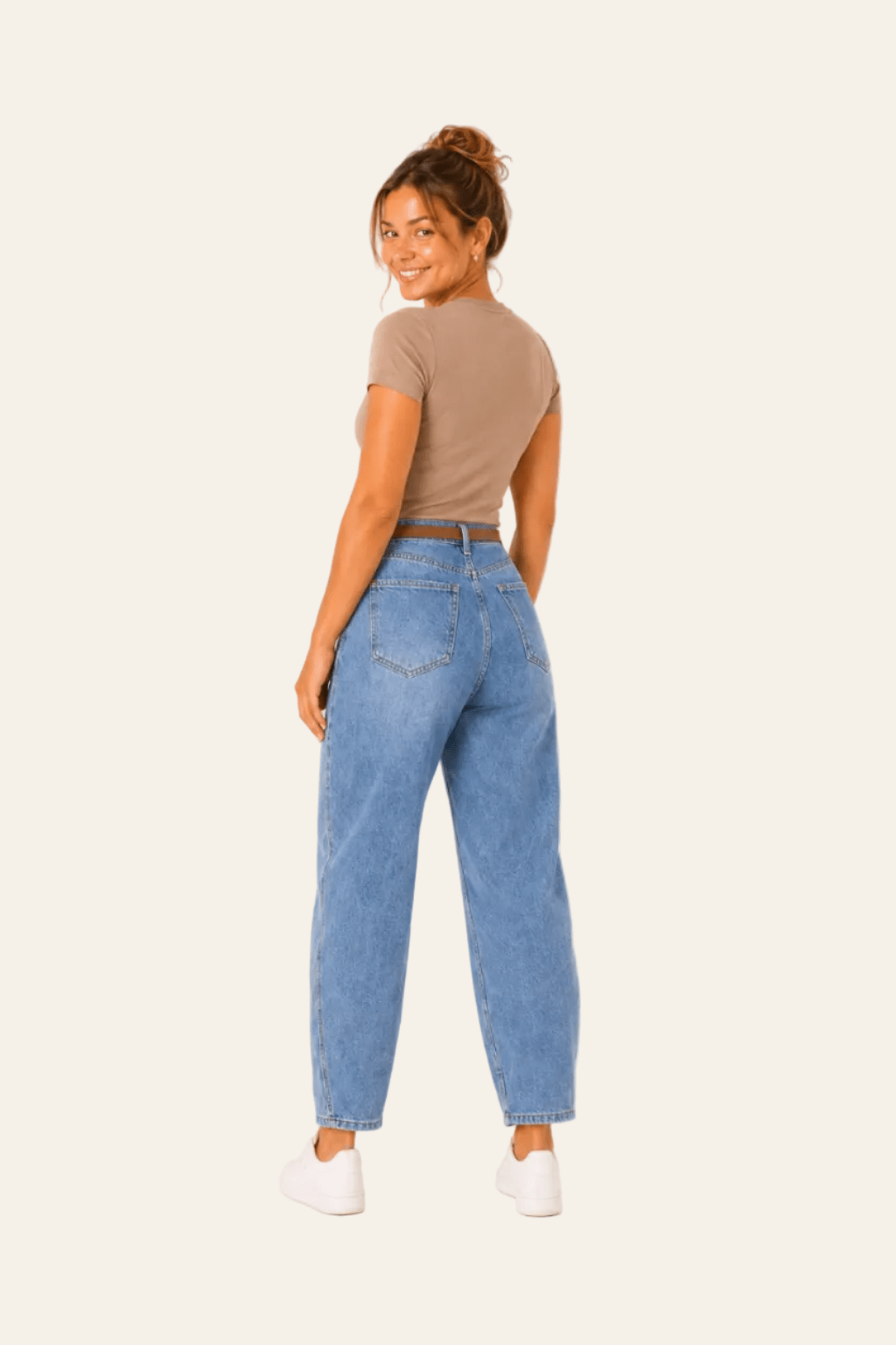 Damesjeans in ballonmodel met hoge taille en riem