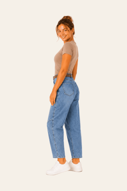 Damesjeans in ballonmodel met hoge taille en riem