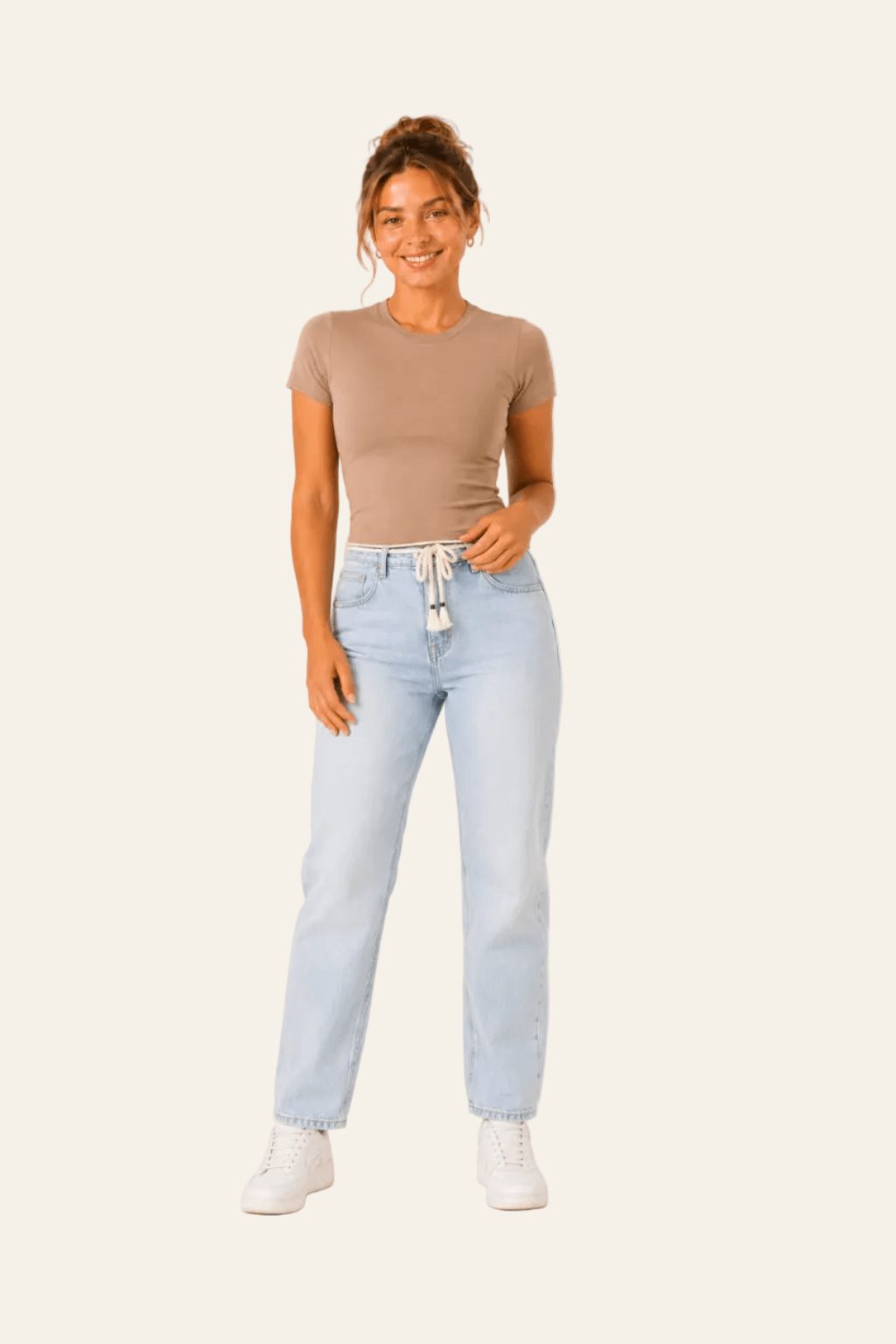 Damesjeans in ballonmodel met strikriem