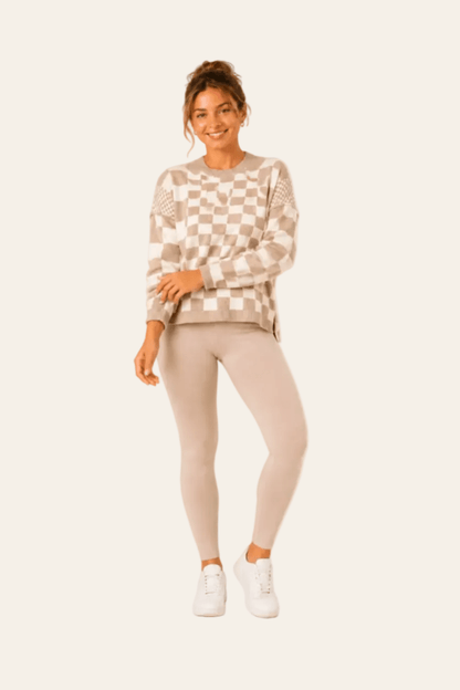 Women's jumper with diamond pattern and round neck