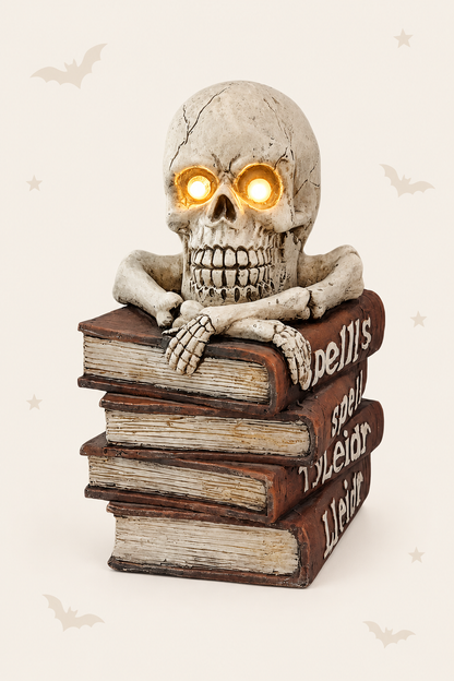 Decoratieve boeken met schedel voor halloween wit
