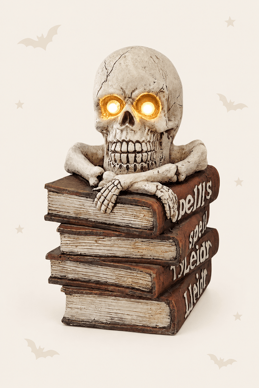 Decoratieve boeken met schedel voor halloween wit