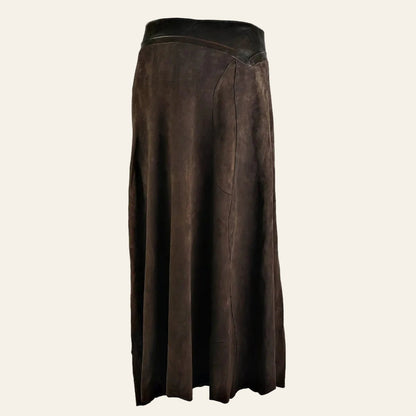 Enkellange overslagrok van suede met leren tailleband