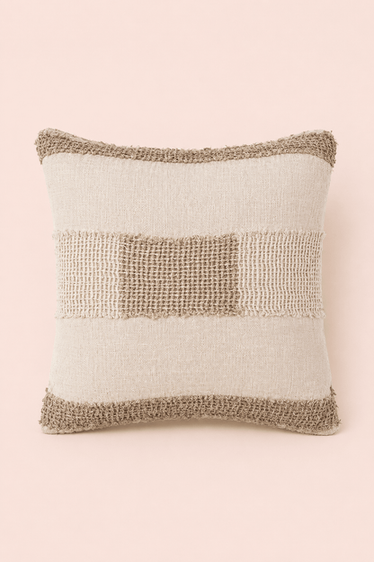 Wit naturel linnen kussenhoes van 50 bij 50 cm voor bank of bed