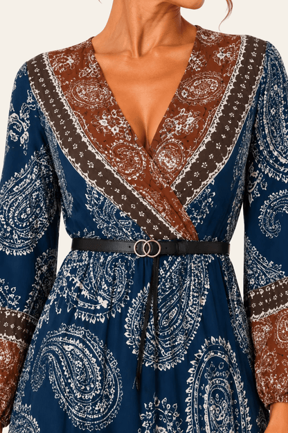 Geplooide midi-jurk van chiffon met riem en lange mouwen