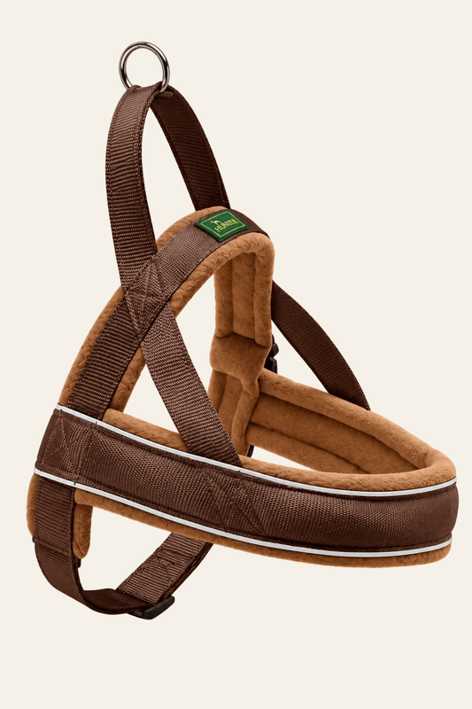 Hunter Norweger Racing hondenharnas XL in bruin en cognac van stevig nylon, met verstelbare banden, fleecevoering, reflecterende afwerking en metalen D-ring.