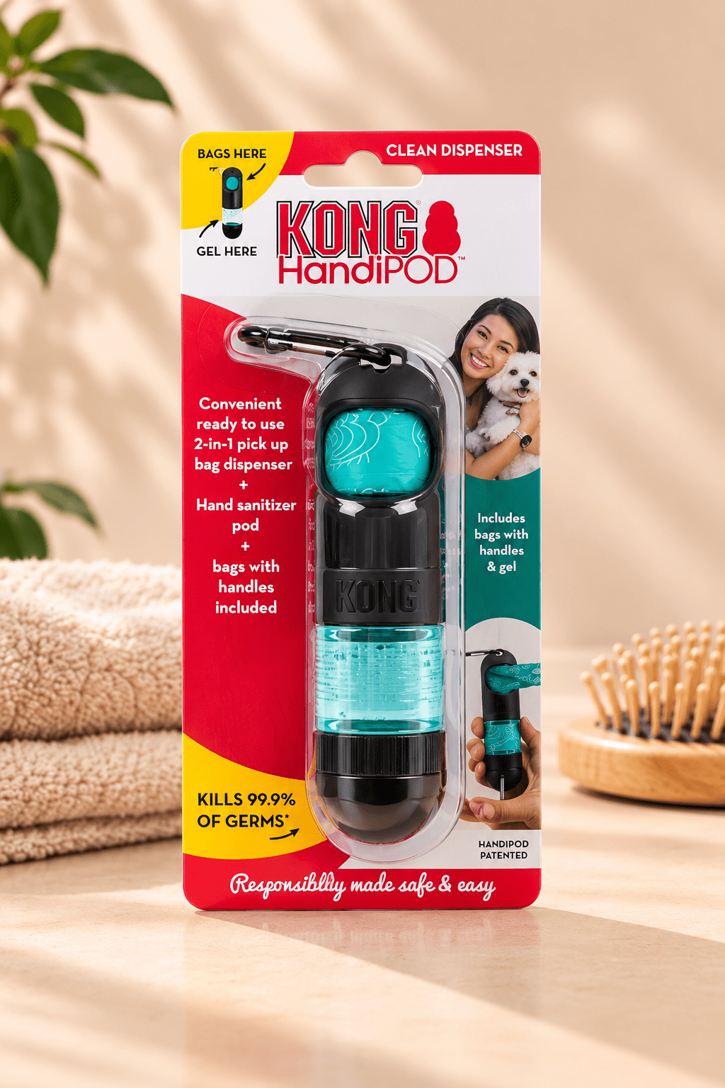 KONG HandiPOD zwarte poepzakhouder met turquoise poepzakje, transparant gelreservoir en metalen bevestigingshaak.
