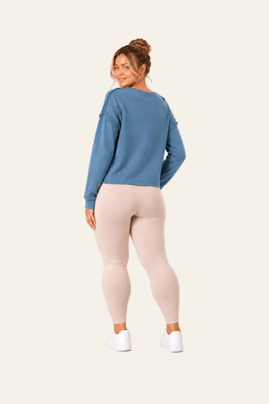 Korte damesblouse met decoratieve stiksels en borduursels -xl