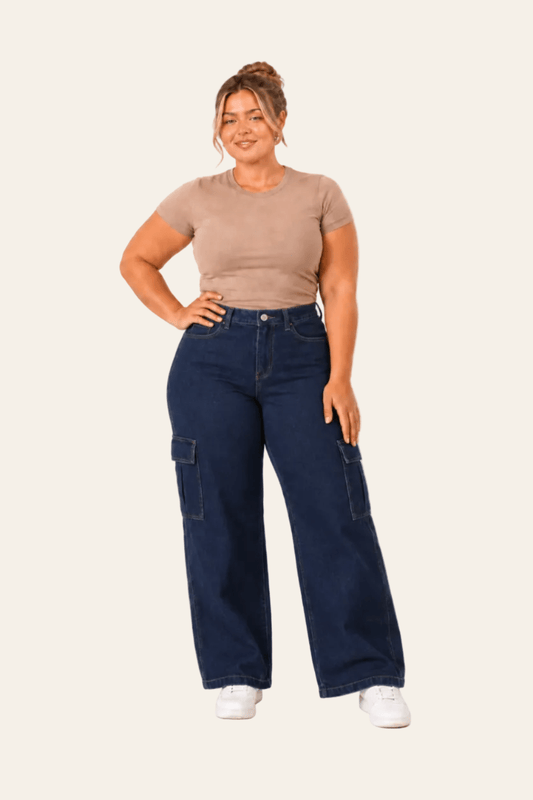 Tough women's cargo jeans with straight legs and cargo pockets