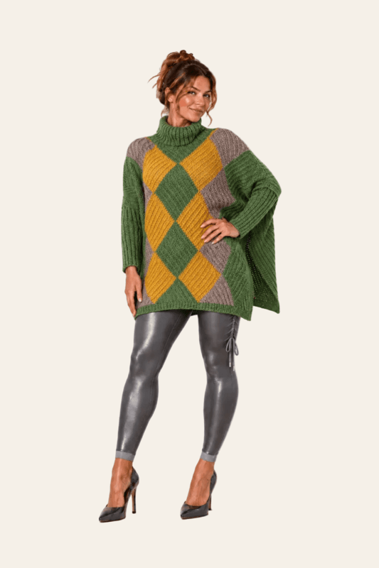 Vooraanzicht van multicolor LMB Boutique poncho-coltrui met lange mouwen.