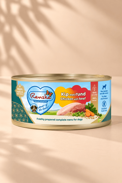 Renske Vers Vlees Kip & Rund 24 x 95 g, compleet natvoer voor honden met 50% kip, 10% rund, wortelen en erwten.