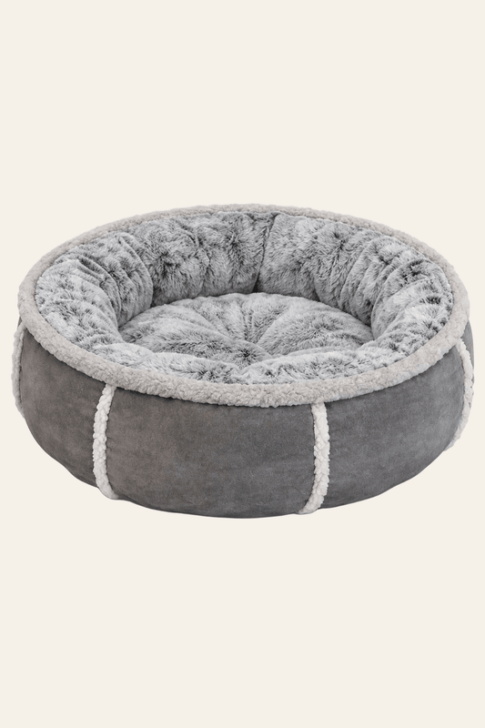 Rosewood Winks hondenmand pluche donut grijs 51 cm met zachte pluche binnenkant, suèdine buitenzijde en verhoogde ronde rand.