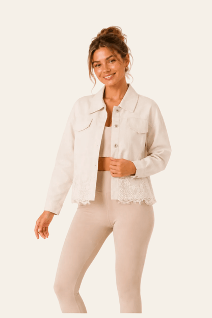 Rue paris klassiek dames spijkerjasje met een romantische kanten rand