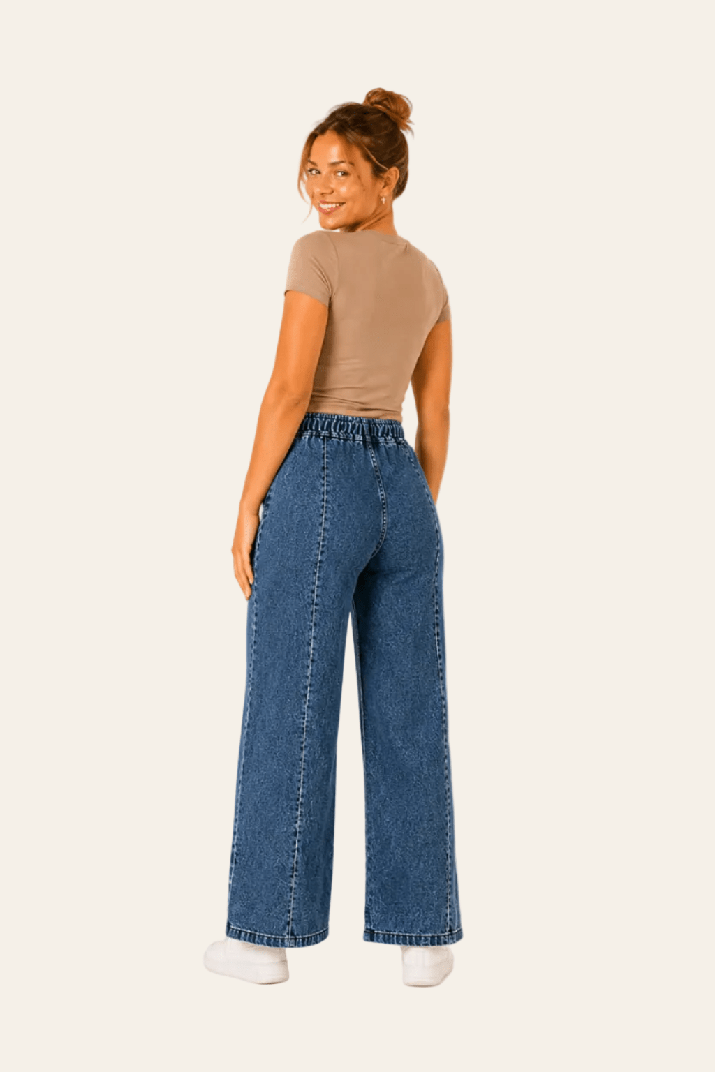 Wijde damesjeans met strikceintuur