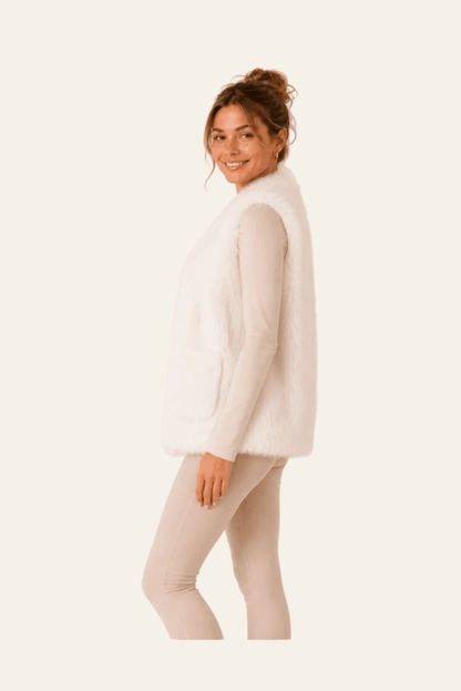 Witte damesgilet in bontlook met steekzakken