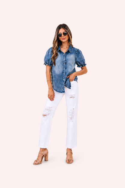 Denim blouse met korte pofmouwen en drukknopen