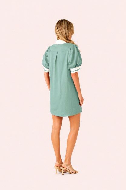 Mini jurk met kleurblok, scallop details en pofmouwen