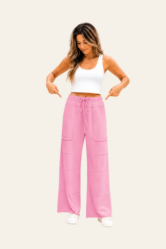 Wide leg cargo broek met mineral wash en trekkoord