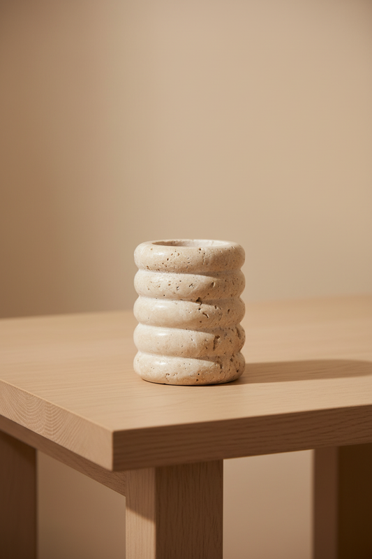 Travertine ripple theelichthouder