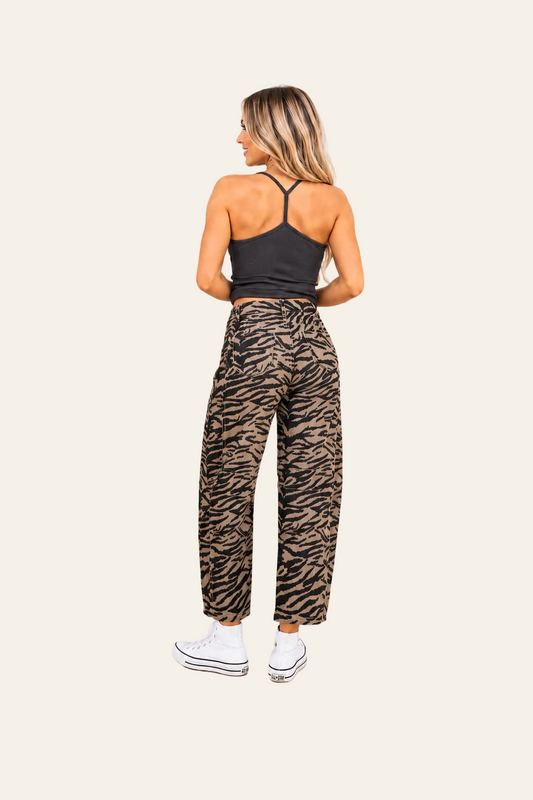Jeans met zebraprint en wijde pijpen