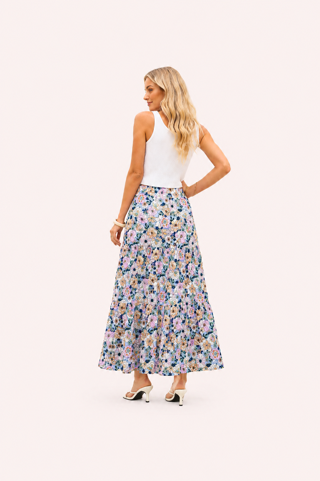 Lichtblauwe boho maxirok met zijsplit en bloemenprint