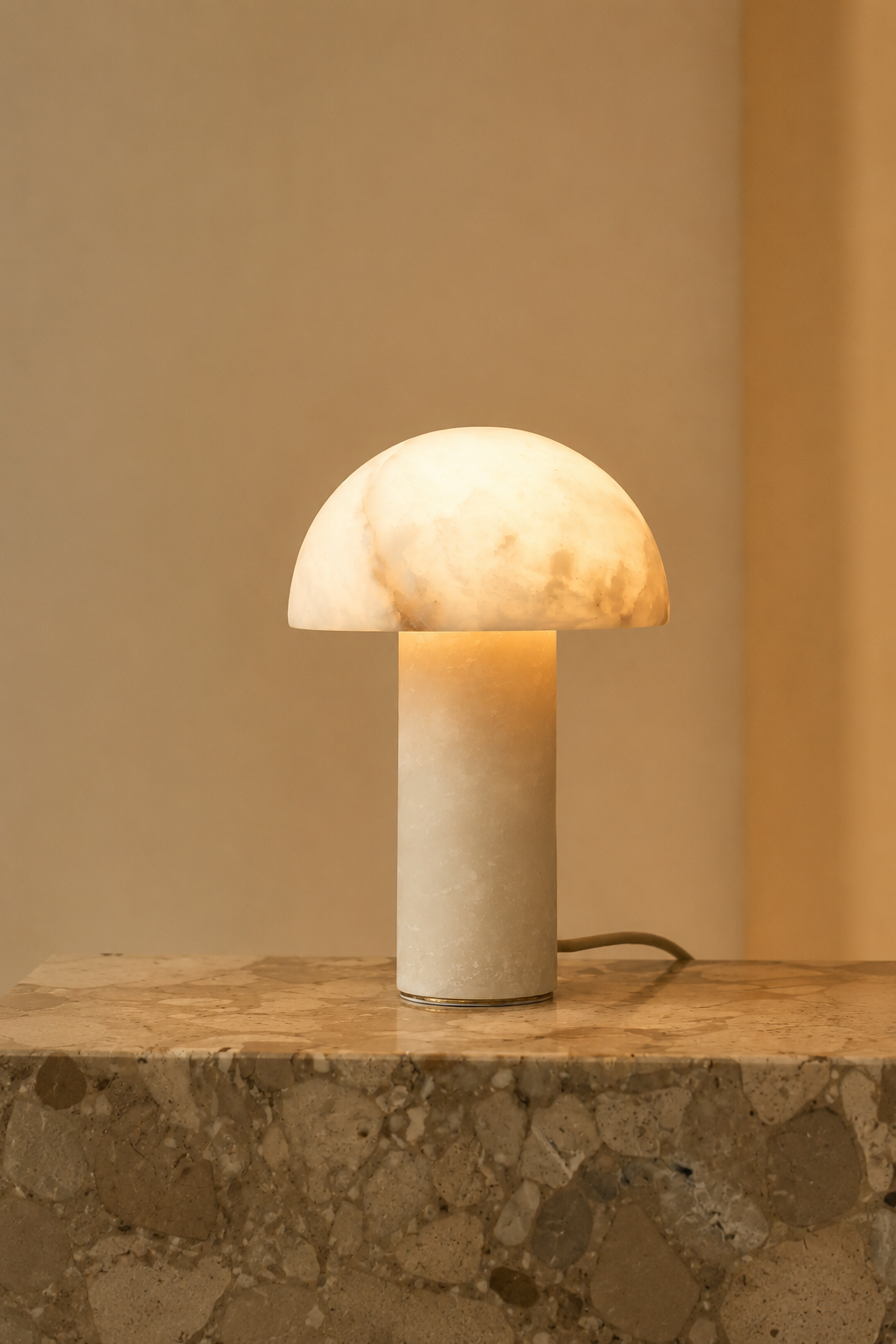 Handgemaakte albasten tafellamp