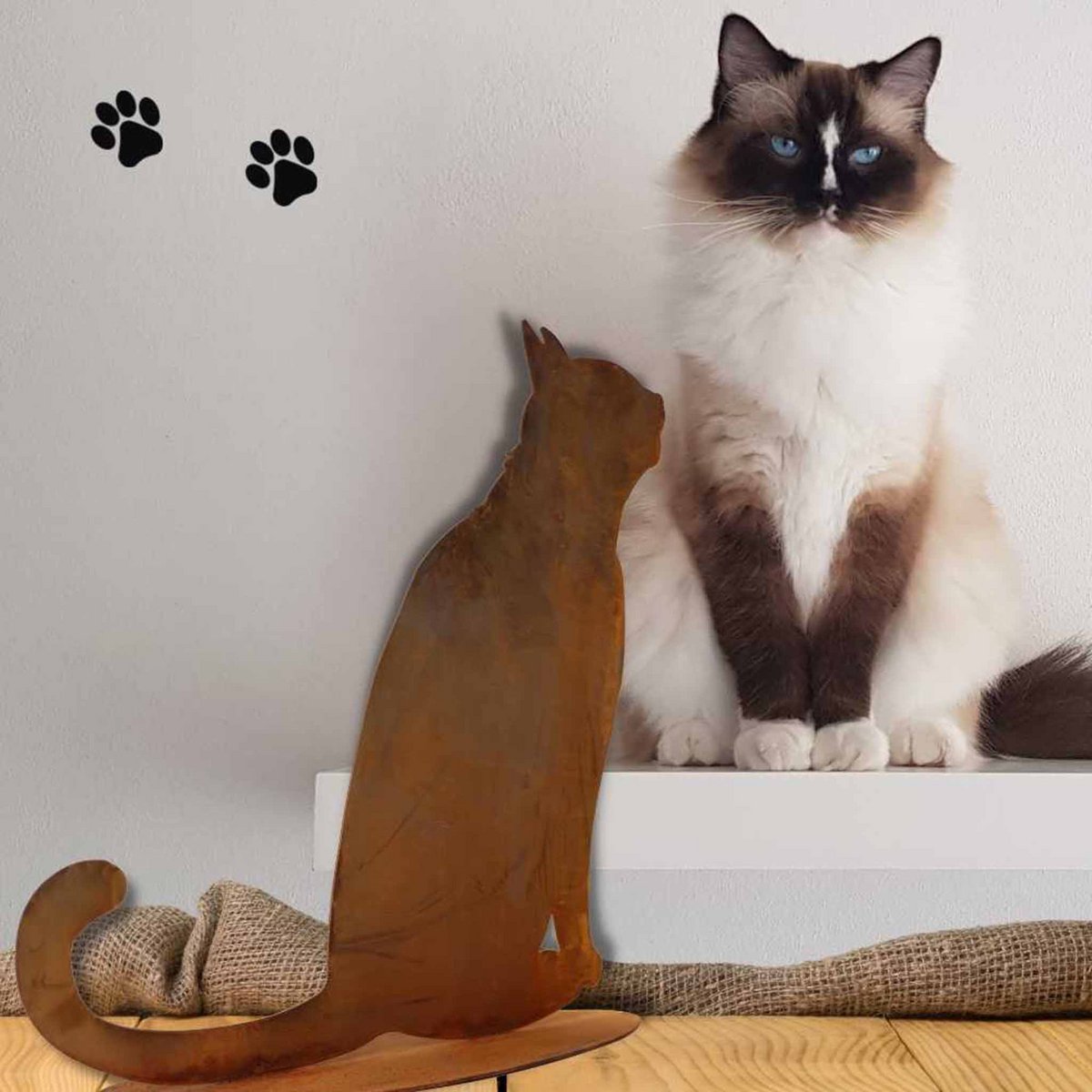 Metalen decoratie kattenzitting in patina