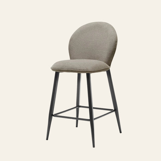 Cuba barkruk in beigekleur, vooraanzicht met ergonomisch gevormde zitting.