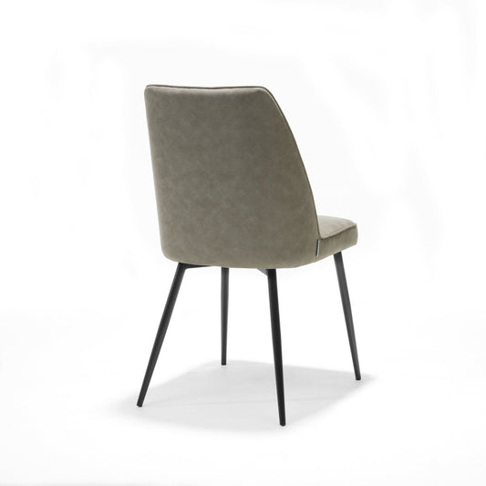 Comfortabele stoel in zwart met sand bekleding